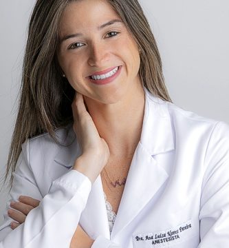 Dra. Ana Luiza Naves Pereira